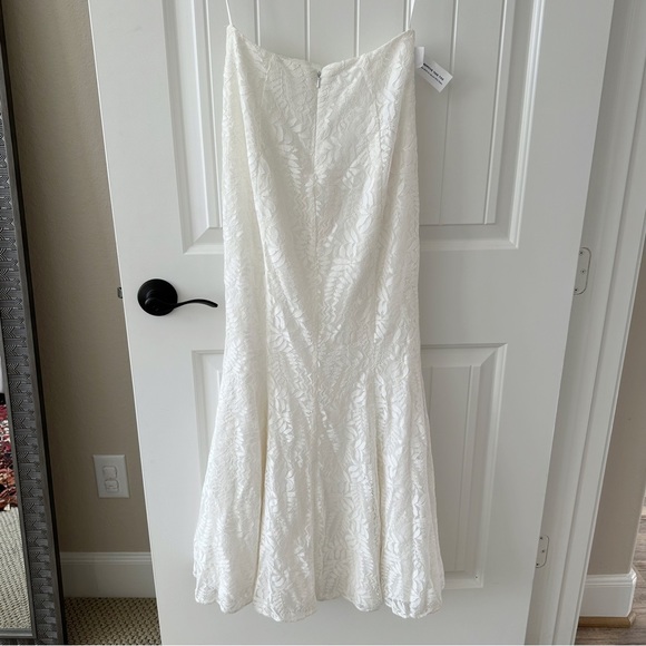 Fame and Partners Jassie Lace Top and Skirt Set - Picture 11 of 14